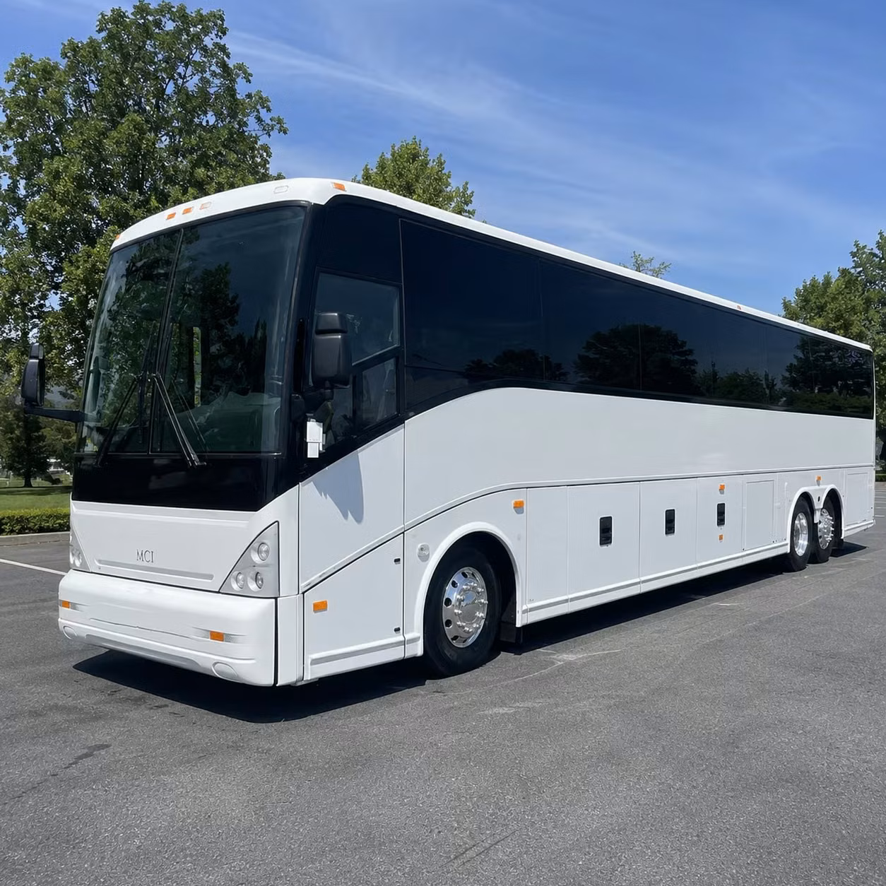 bus rental options for wilson trips