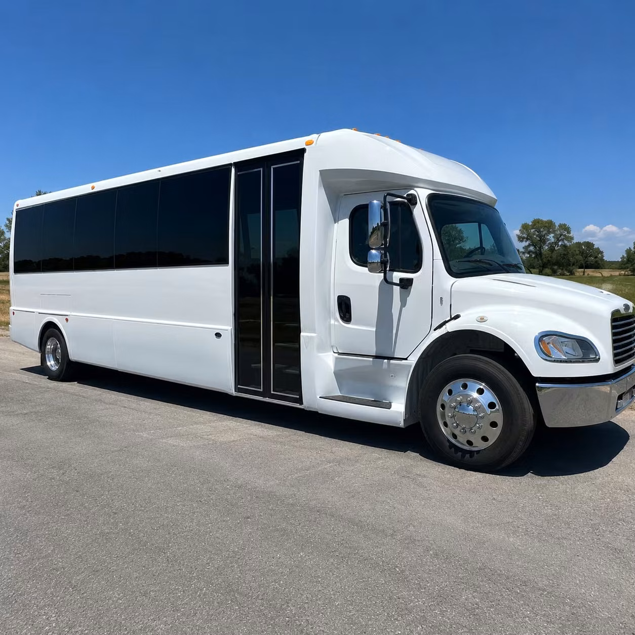 wilson 15 passenger minibus rental