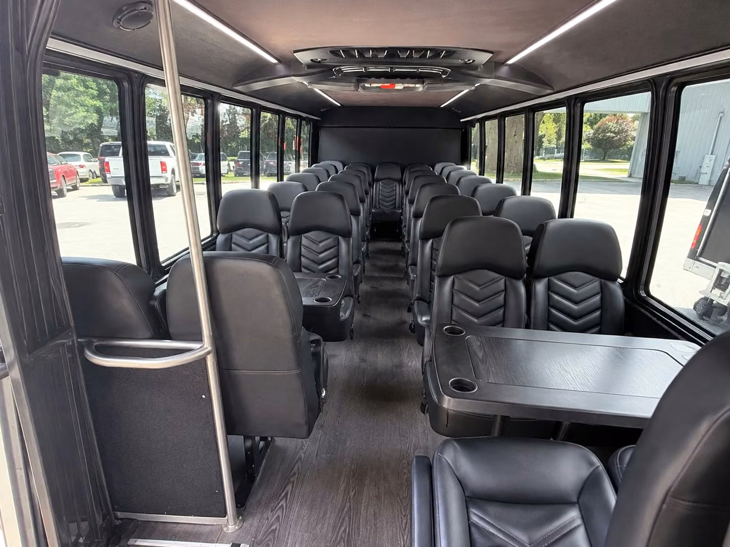 wilson 20 passenger minibus rental