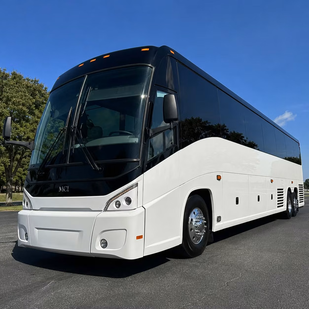 wilson sports teams and fan groups travel better with long distance charter buses